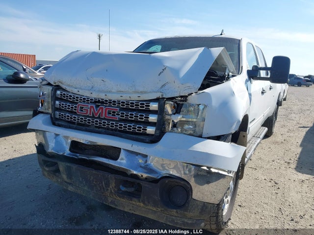 GMC l96 2014 1GT423CG8EF119814 Image 6
