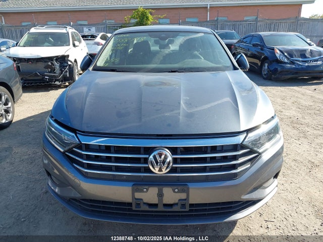3VWGB7BU0LM065818 Volkswagen 1.4 tsi