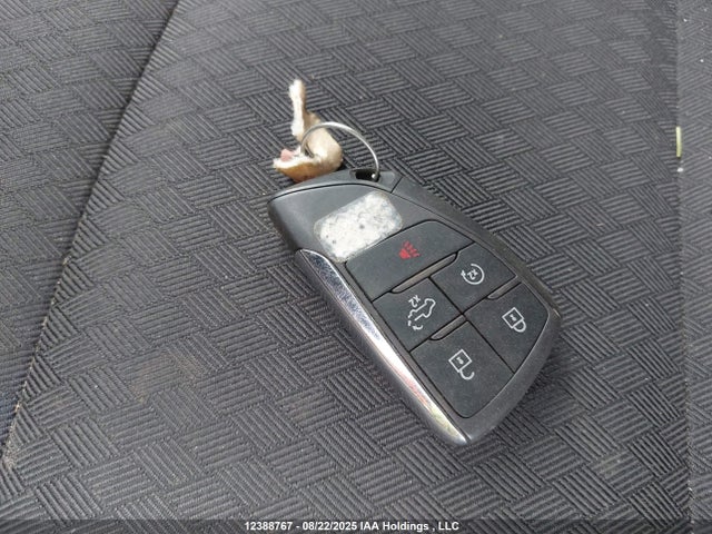 1GCPDBEK6PZ114440 Chevrolet l3b