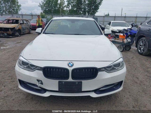 WBA3B3C52FF548231 BMW 328I