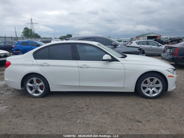 WBA3B3C52FF548231 BMW 328I