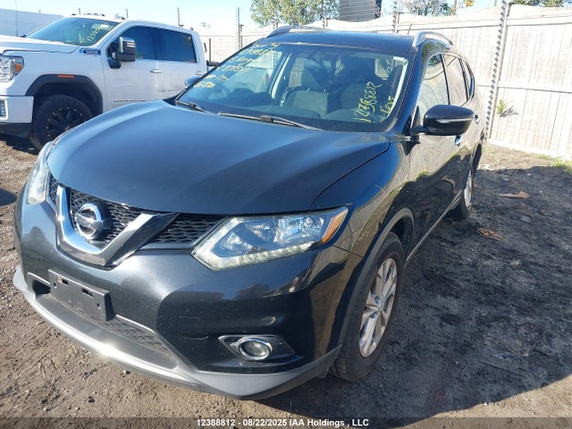 Nissan Rogue 2015 5N1AT2MT0FC871544 Image 2