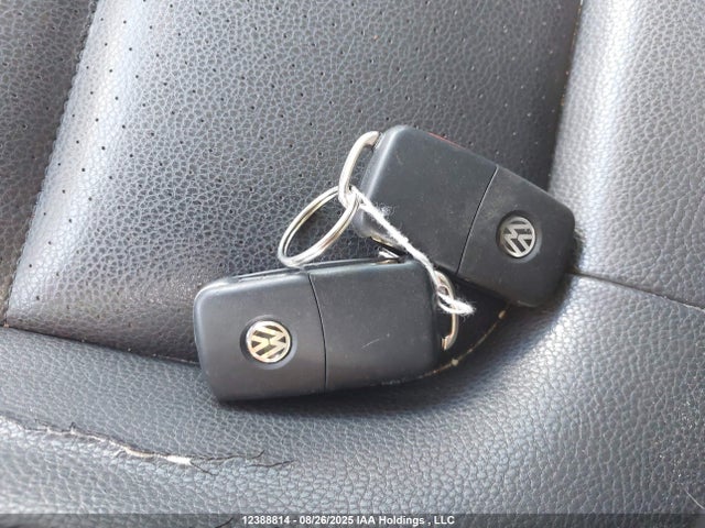 WVGNV7AX2HW506297 Volkswagen Tiguan