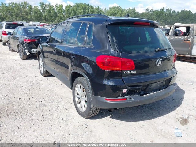 WVGNV7AX2HW506297 Volkswagen Tiguan