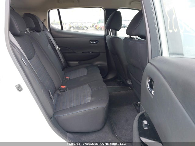 1N4CZ1CV4RC552053 Nissan Leaf