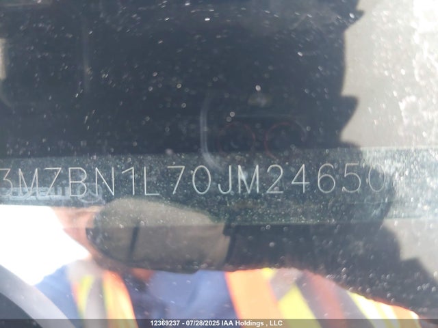 3MZBN1L70JM246504 Mazda pe