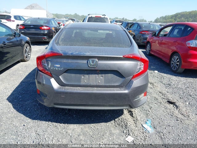 12388853 :رقم المزاد ، 2HGFC2E58JH044599 vin ، 2018 Honda Civic مزاد بيع
