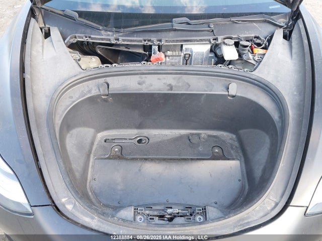 5YJ3E1EB1JF110816 Tesla MODEL 3
