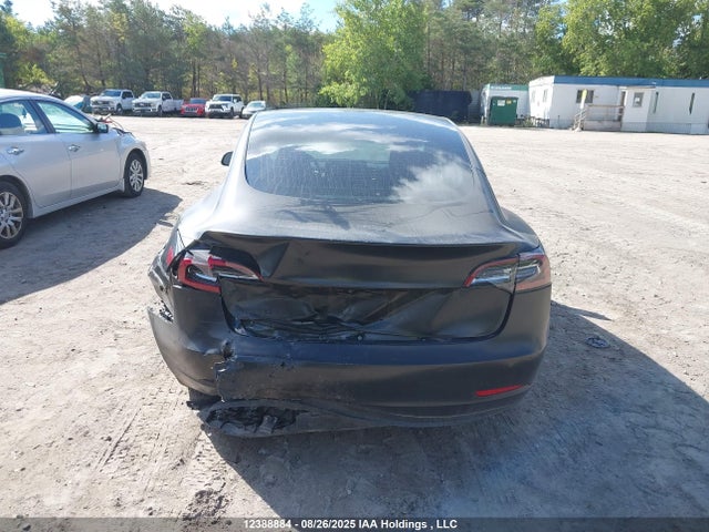 5YJ3E1EB1JF110816 Tesla MODEL 3
