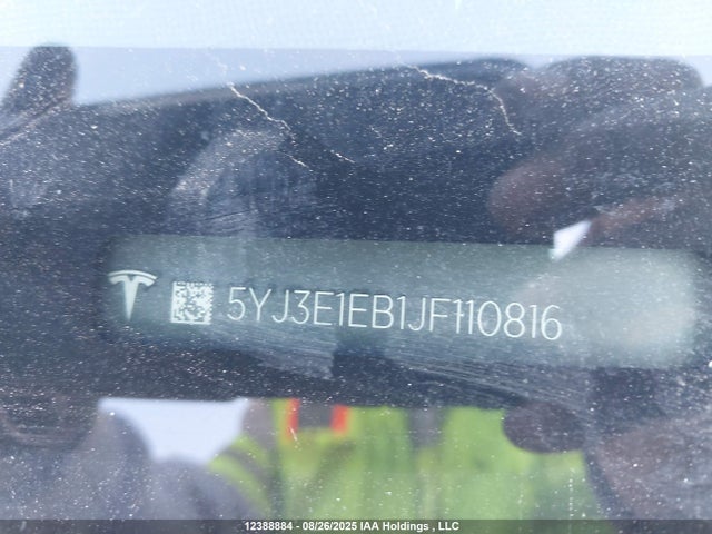 5YJ3E1EB1JF110816 Tesla MODEL 3