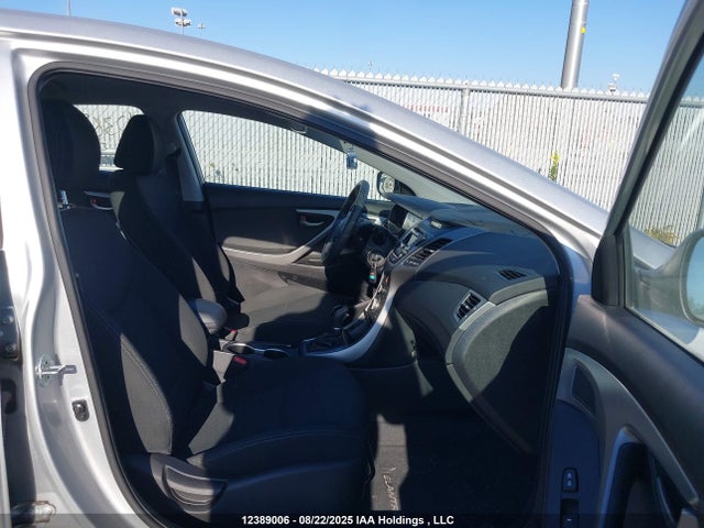 2015 Hyundai Elantra Gl მანქანა იყიდება აუქციონზე, vin: 5NPDH4AE4FH559798, აუქციონის ნომერი: 12389006