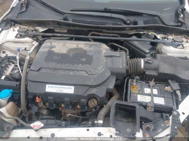 Honda j35y1 2014 1HGCR3F84EA801633 Image 10