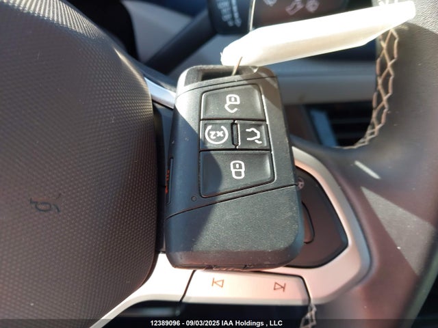3VVUX7B22RM078666 Volkswagen tsi