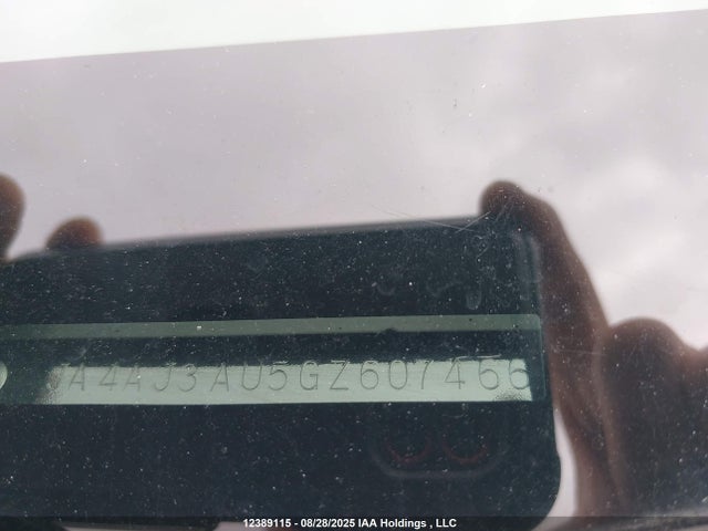 JA4AJ3AU5GZ607466 Mitsubishi dohc mivec