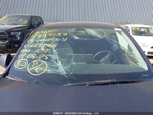 Tesla Model Y 2024 7SAYGDED9RF013266 Image 18
