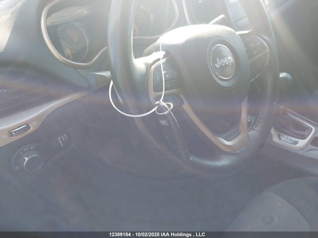 1C4PJMAS1GW377592 Jeep 2016