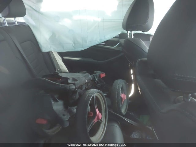 5UXTY9C04M9E94887 BMW X3