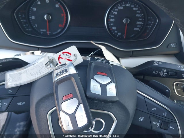 WA1AAAFY9R2070273 Audi 40 tfsi (2.0t)