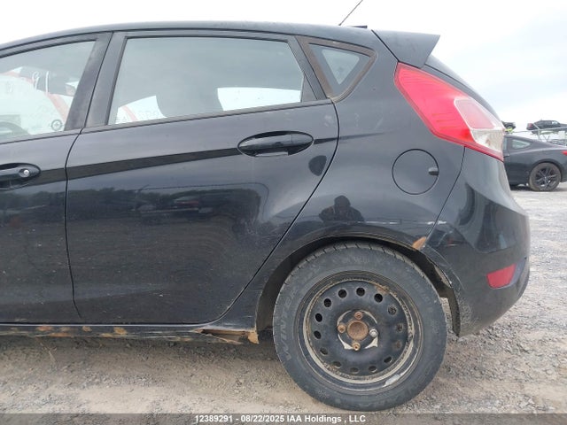 Ford 2014 2014 3FADP4EJ9EM185407 Image 22