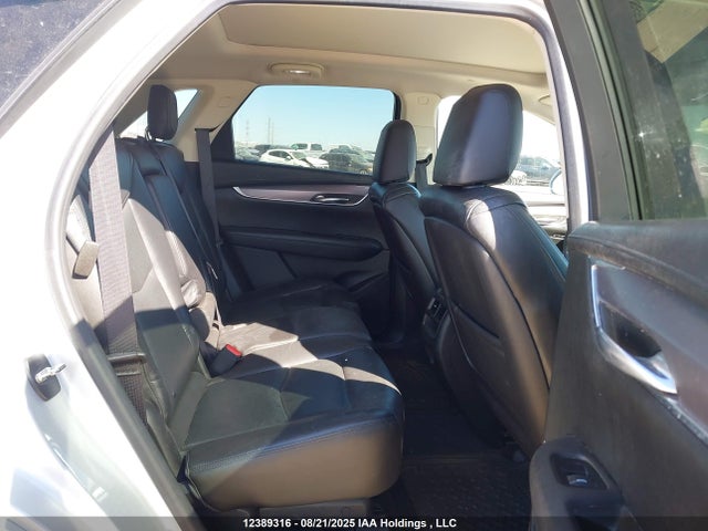 1GYKNDRS1HZ230900 Cadillac lgx - di: direct injection, vvt: variable valve timing, alum, gen 2