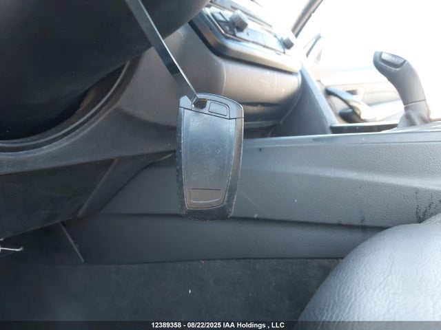 WBA4R9C54HK878157 BMW 2017