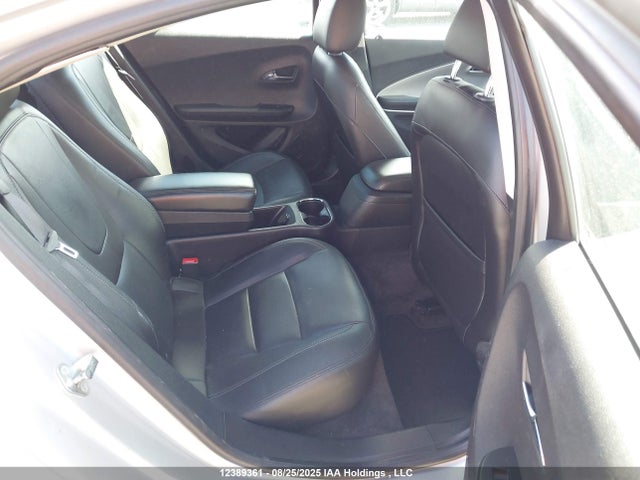 1G1RB6E46FU113560 Chevrolet luu - ffv, e-flex, fam 0