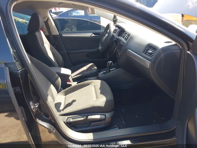 3VW2K7AJ7FM307493 Volkswagen Jetta