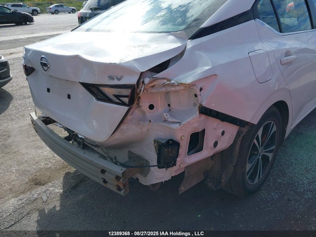 3N1AB8CV8MY298008 Nissan Sentra