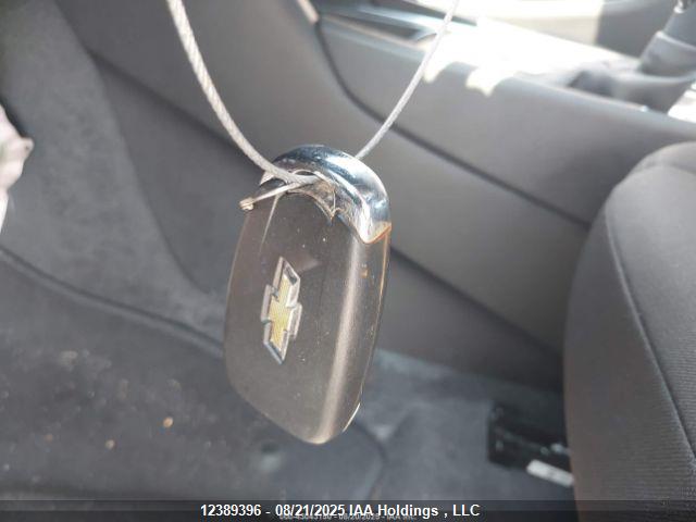Chevrolet lfv 2023 1G1ZD5ST6PF253100 Image 12