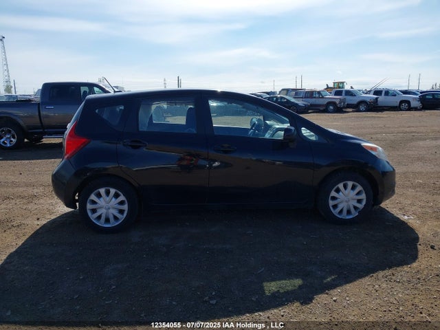 Nissan 2014 2014 3N1CE2CP4EL353177 Image 13