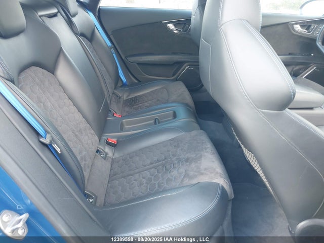 WUAWRAFCXHN902874 Audi RS 7
