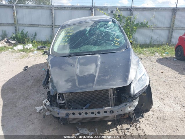 1FMCU0GX8FUC83197 Ford 2015