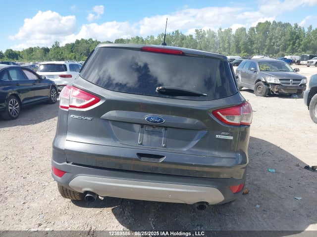 1FMCU0GX8FUC83197 Ford 2015