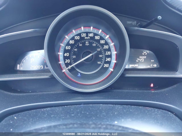 3MZBM1V76FM205088 Mazda pe