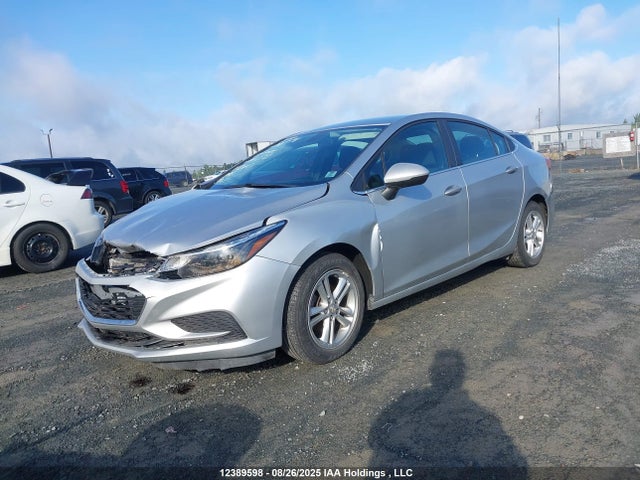 Chevrolet le2 -di: direct injection, vvt: variable valve timing, gen, alum 2018 1G1BE5SM2J7116292 Image 2