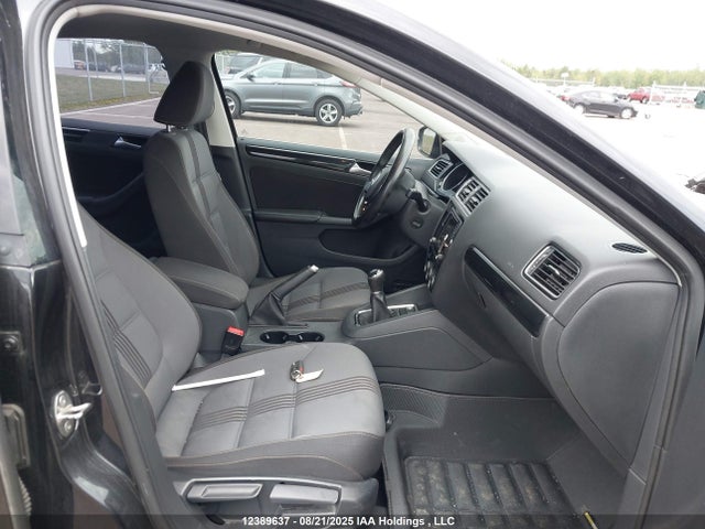 3VWB67AJ2HM330963 Volkswagen 1.4 tsi