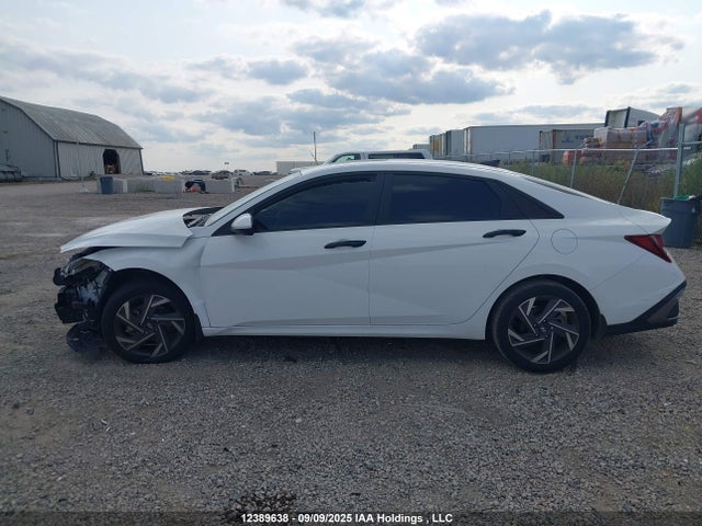 2024 Hyundai Elantra Preferred W/tech Package მანქანა იყიდება აუქციონზე, vin: KMHLM4DG4RU715879, აუქციონის ნომერი: 12389638