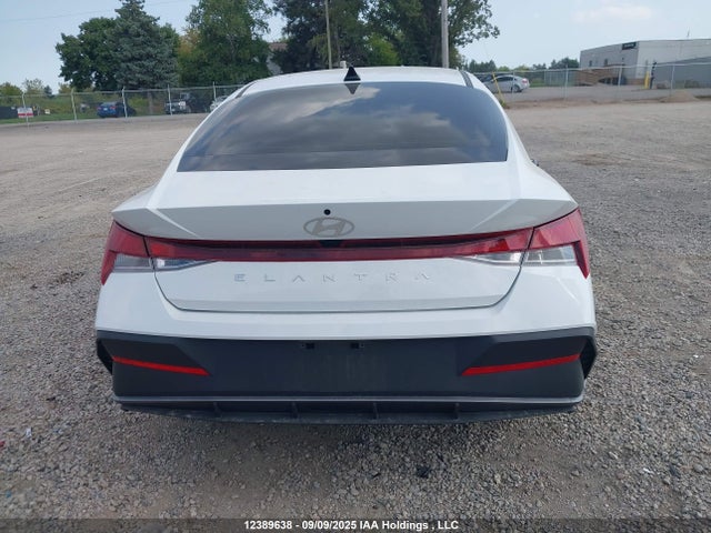 2024 Hyundai Elantra Preferred W/tech Package მანქანა იყიდება აუქციონზე, vin: KMHLM4DG4RU715879, აუქციონის ნომერი: 12389638