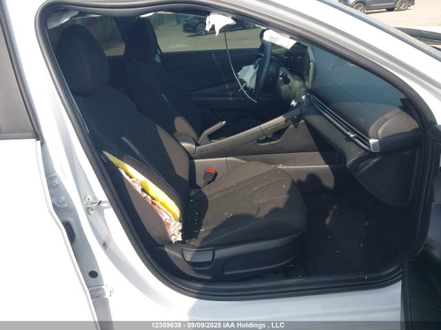 2024 Hyundai Elantra Preferred W/tech Package მანქანა იყიდება აუქციონზე, vin: KMHLM4DG4RU715879, აუქციონის ნომერი: 12389638