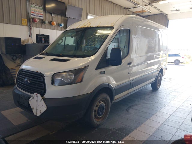 Ford 2017 2017 1FTYR2CM0HKB52458 Image 2