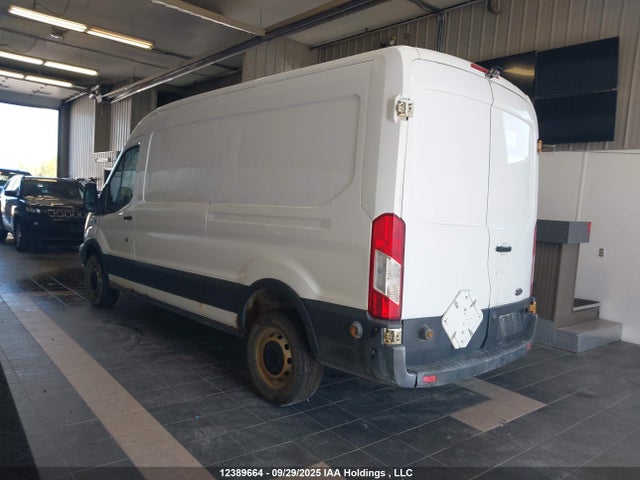 Ford 2017 2017 1FTYR2CM0HKB52458 Image 3