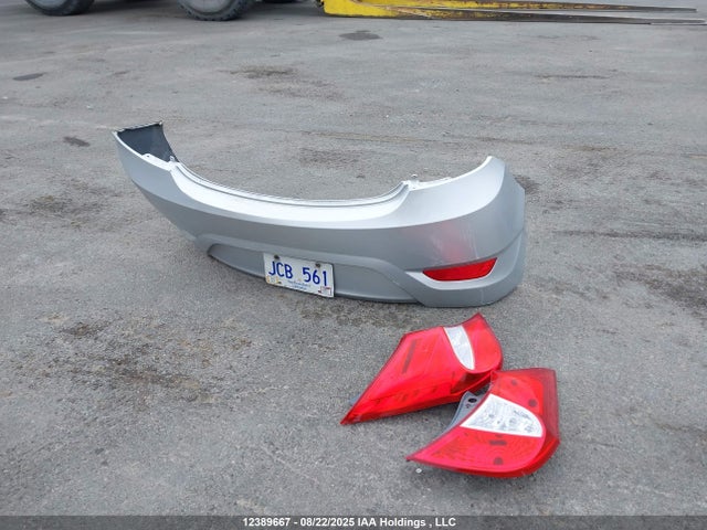 KMHCT5AE3EU195454 Hyundai ACCENT GL