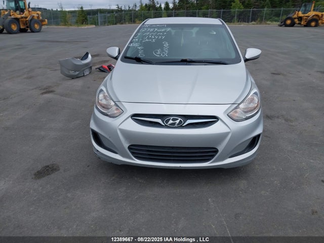 KMHCT5AE3EU195454 Hyundai ACCENT GL