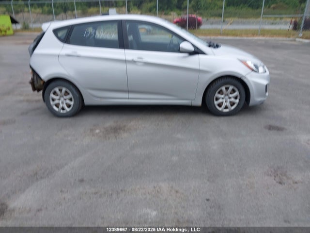 KMHCT5AE3EU195454 Hyundai ACCENT GL