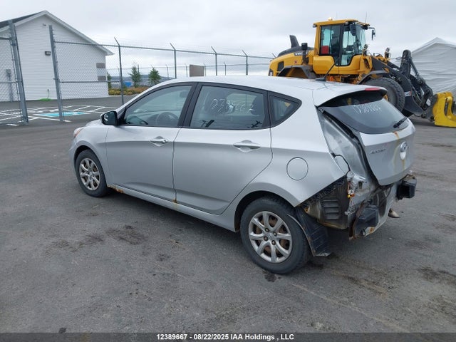 KMHCT5AE3EU195454 Hyundai ACCENT GL