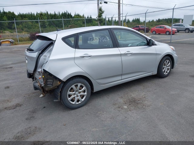 KMHCT5AE3EU195454 Hyundai ACCENT GL
