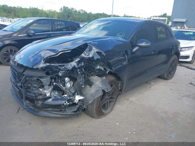 Porsche Macan 2019 WP1AA2A51KLB08442 Image 2