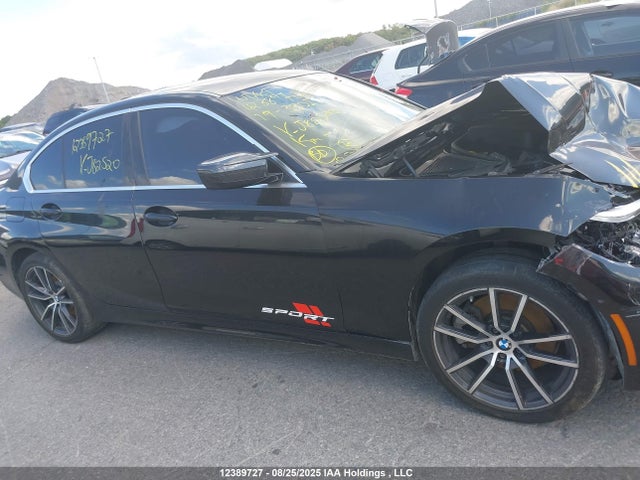 BMW 2019 2019 WBA5R7C54KAJ82520 Image 13