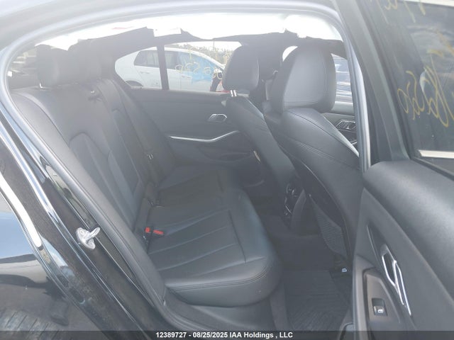 BMW 2019 2019 WBA5R7C54KAJ82520 Image 8