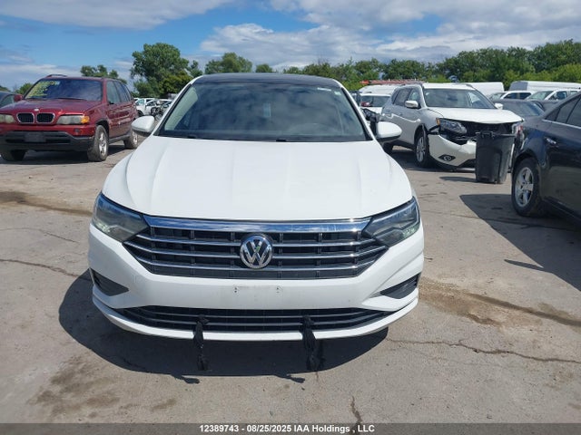 12389743 :رقم المزاد ، 3VWEB7BU7LM006515 vin ، 2020 Volkswagen Jetta Sel مزاد بيع